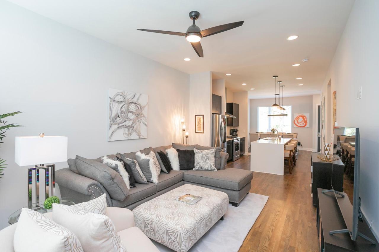Luxury Townhome Skyline Views Mins To Dt ناشفيل المظهر الخارجي الصورة