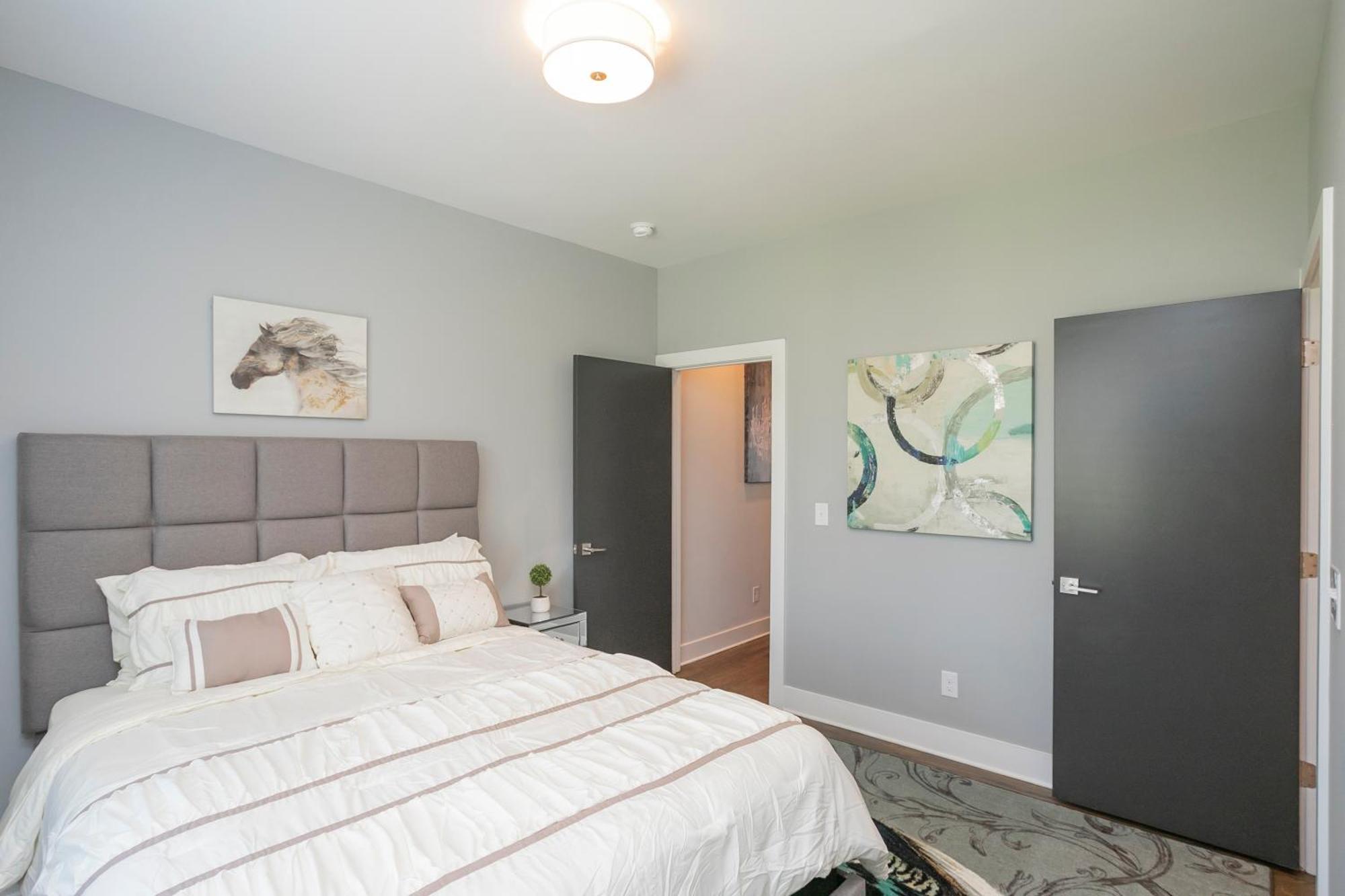 Luxury Townhome Skyline Views Mins To Dt ناشفيل المظهر الخارجي الصورة