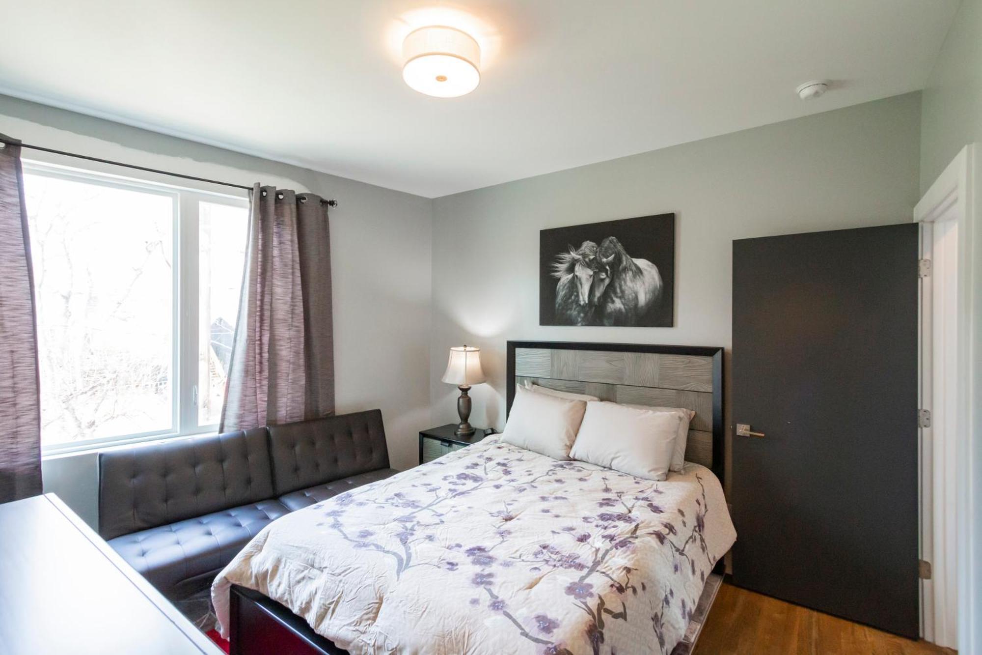 Luxury Townhome Skyline Views Mins To Dt ناشفيل المظهر الخارجي الصورة
